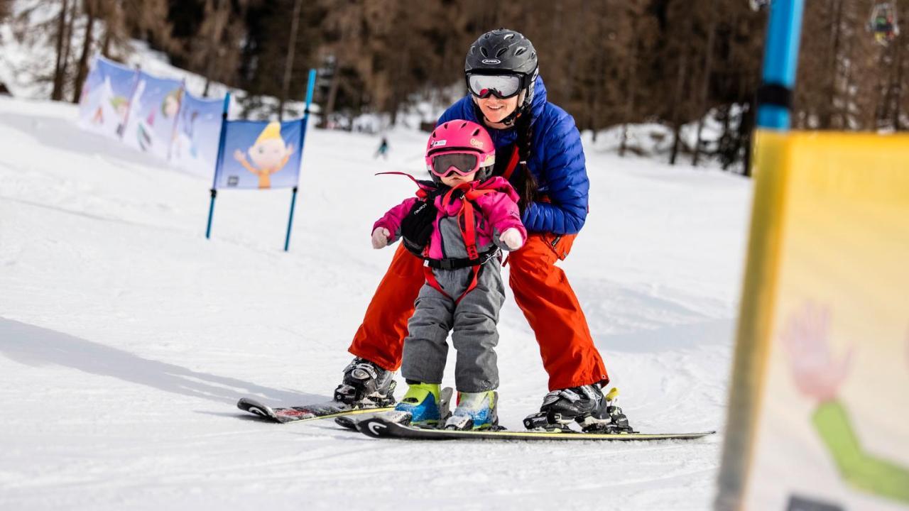 Madrisa Lodge Klosters Ngoại thất bức ảnh