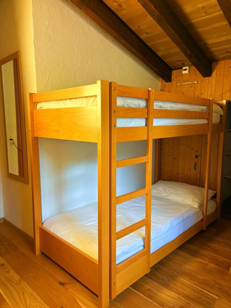 Madrisa Lodge Klosters Ngoại thất bức ảnh