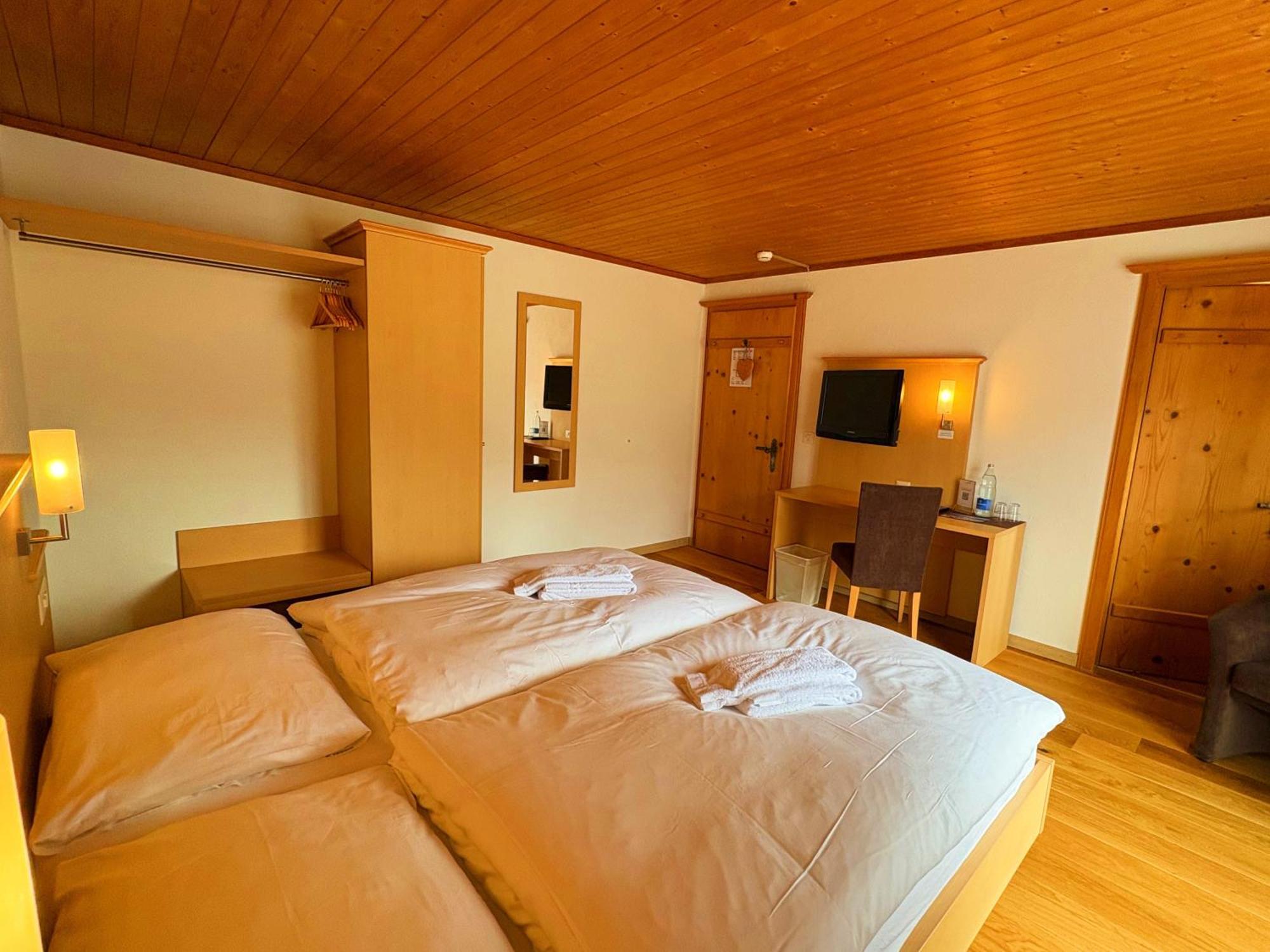 Madrisa Lodge Klosters Ngoại thất bức ảnh